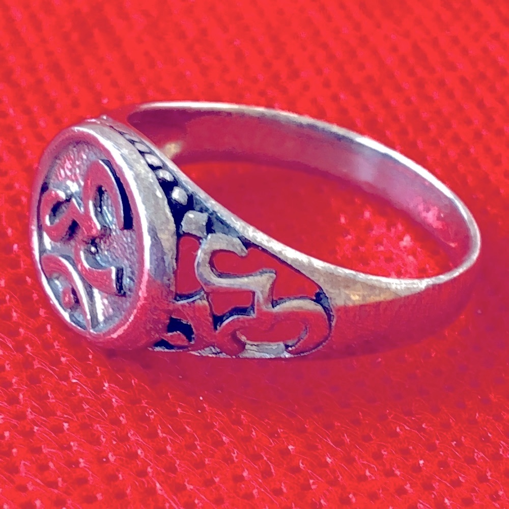 Solid Sterling Silver Middle Eastern Ring S 10 - image 1